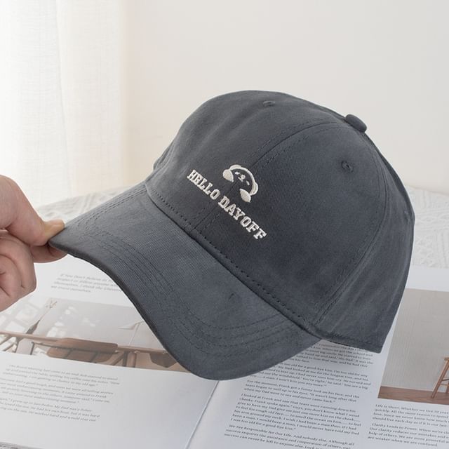 (Various Cap Lettering Designs) Baseball Embroidered Animal