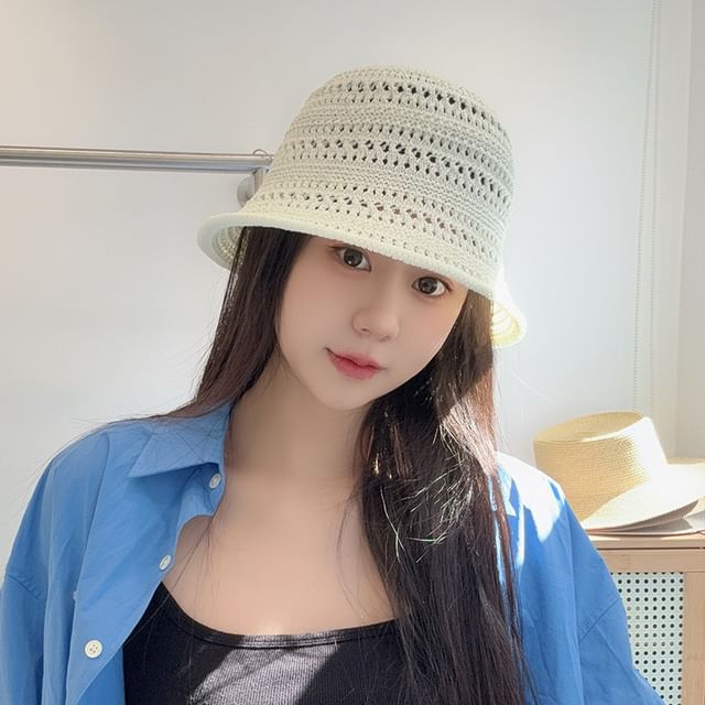 Plain Straw Cloche Hat