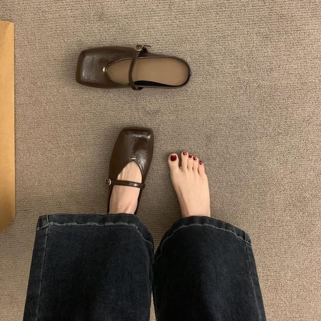 Mules Leather Faux Toe Square