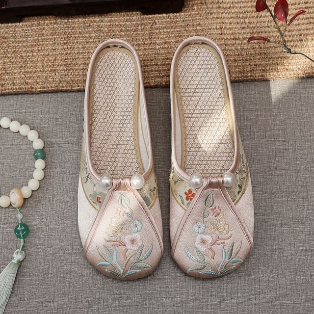 Faux Mules Pearl Embroidered Floral