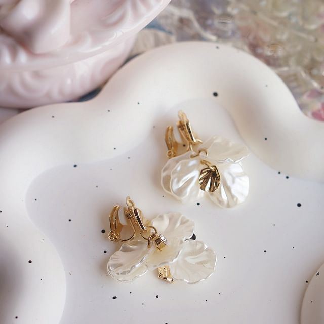 Shell Fringed Drop Earring / Clip-On Earring