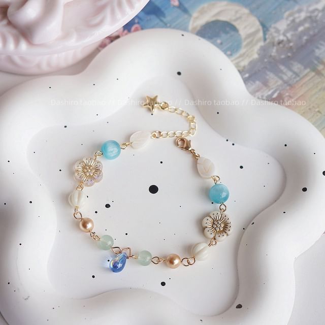 Beaded Gemstone Bracelet Flower