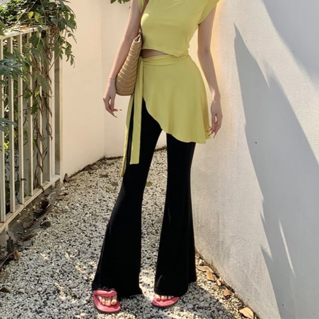 Waist High Asymmetrical / Crew Plain Two Flared Neck Piece Pants Sleeve Cap Mock T-Shirt