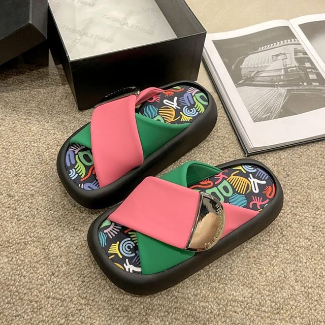 Cross Sandals Tone Two Leather Strap Platform Faux