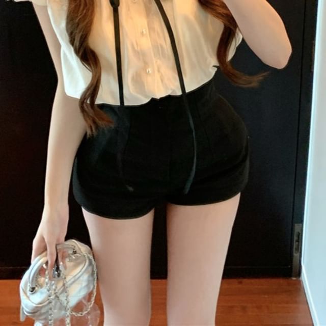 Blouse Plain High Collar Stand Bow Waist Cap Sleeve Frill / Shorts