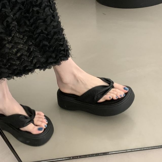 Flip-Flops Platform Ruched