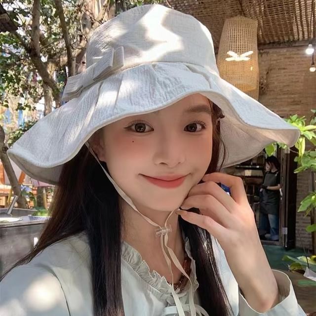 Sun Plain Bow Hat