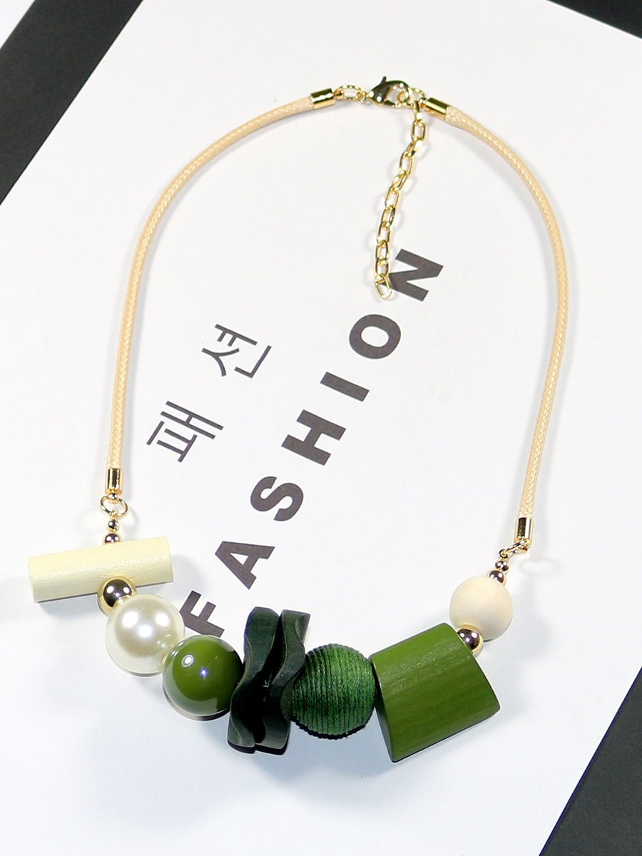 Geometric Women Artsy Necklace Wooden Pandent