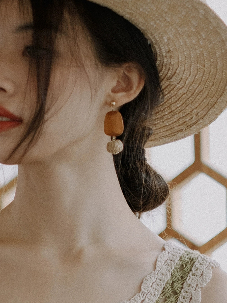 Earrings Wooden Women Weave Bohemia Ball Straw