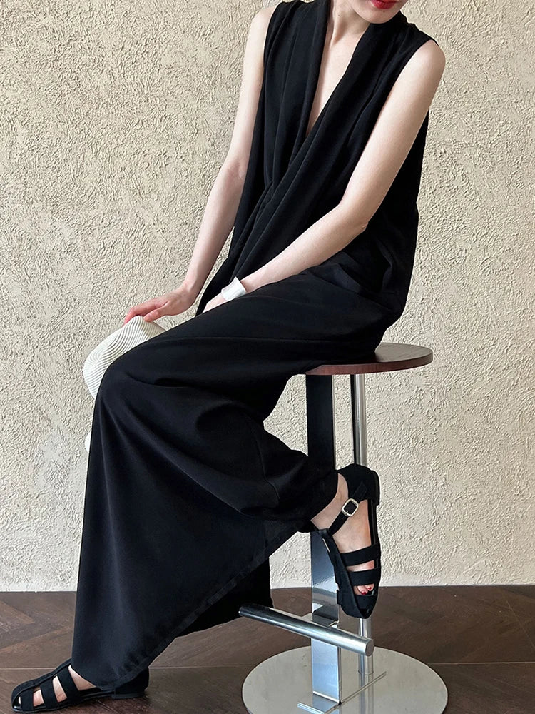 Elegant Sleeveless Midi Draped with Dress Pockets