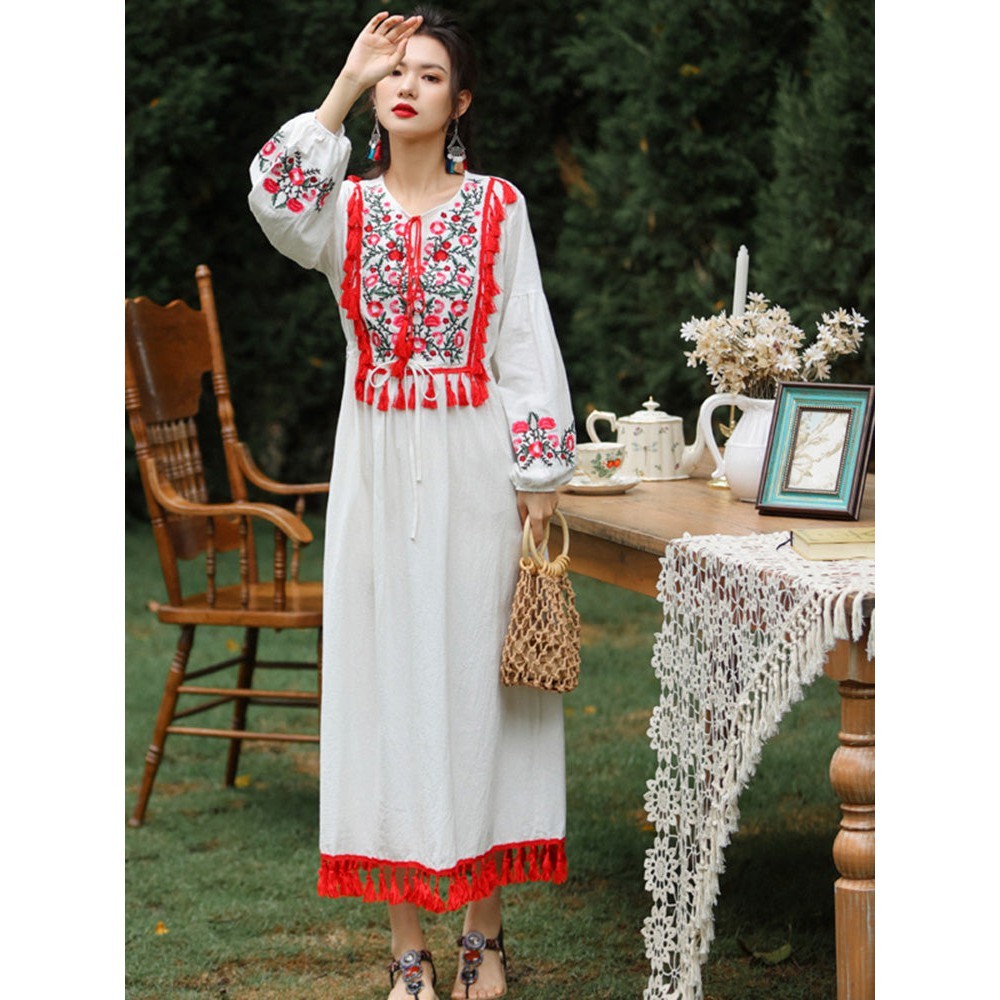 Retro White V-neck Lacing Embroidery Tassel Hem Long Puff Sleeve Dress