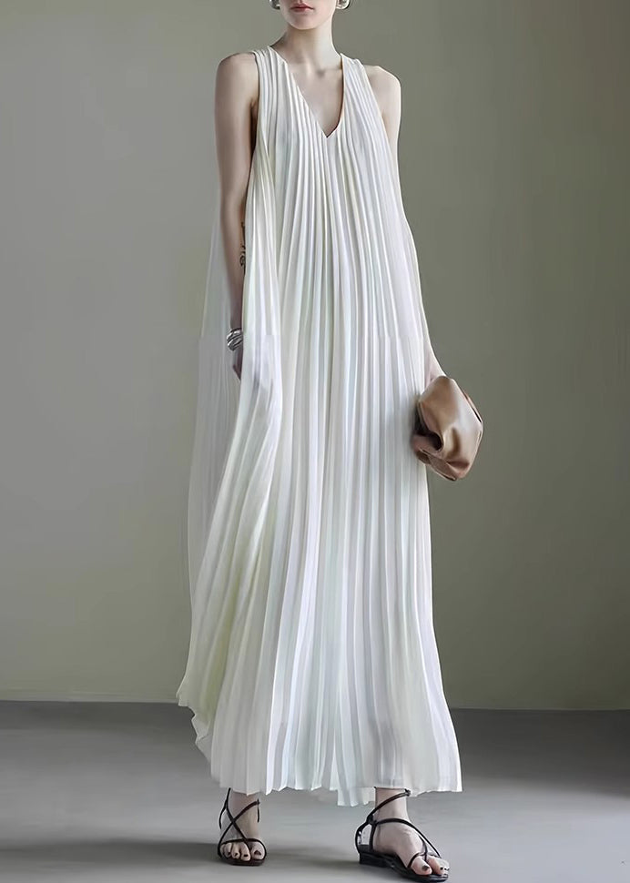 V White Dress Simple Neck Sleeveless Wrinkled Long Chiffon