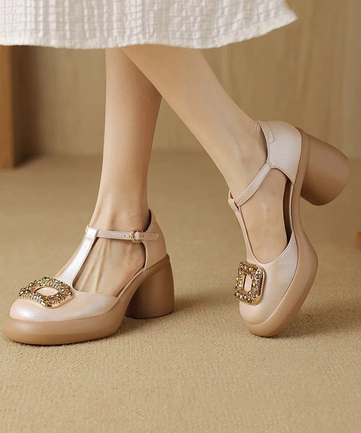 Hollow Chunky Heels Zircon Splicing Apricot Out Sandals