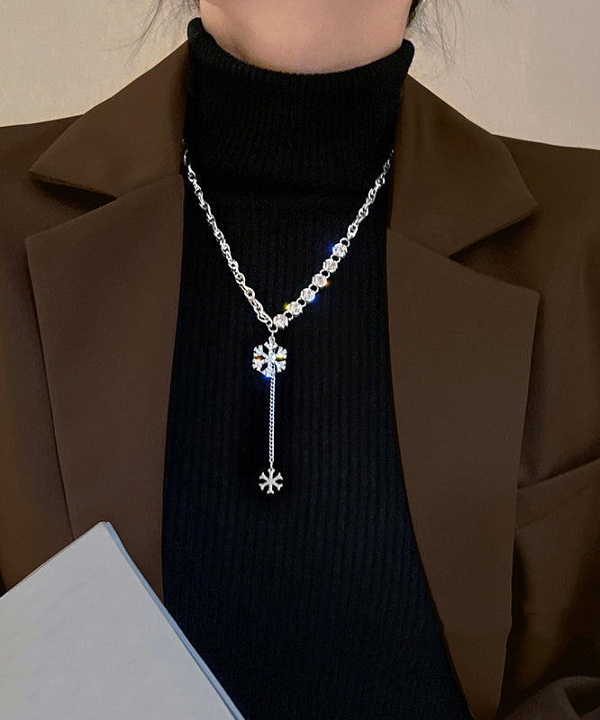 Pendant Necklace Alloy Silk Beautiful Zircon Snowflake