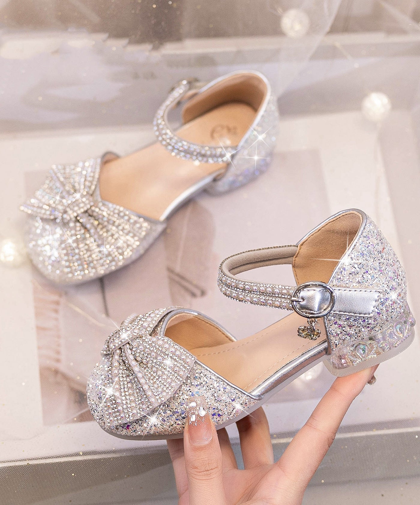 Kids Fashion Princess Shoes Girls Bow Zircon Beige Buckle Strap