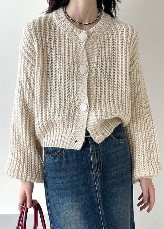 Cardigan en tricot de coton beige à boutons et col rond à manches longues AF1035 