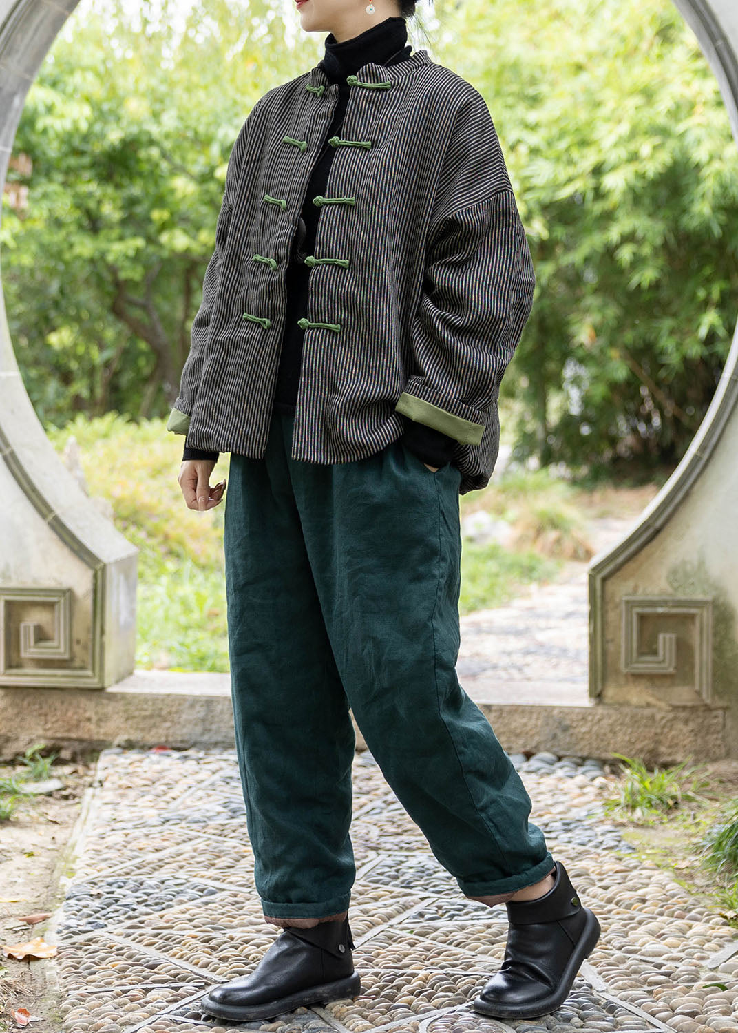 Black Fine Cotton Filled Coat Stand Collar Chinese Button Spring TJ004