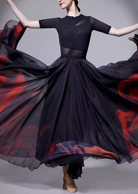 A Black Dye Skirt Layered Line Tie Silk