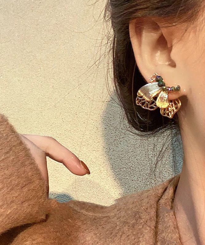 Style Gold Butterfly Ancient Chinese Resin Dharma Stud