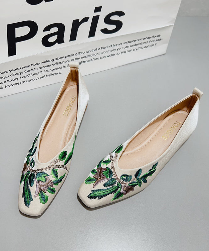 Green Satin Chinese Flat Feet Shoes Style Embroidered