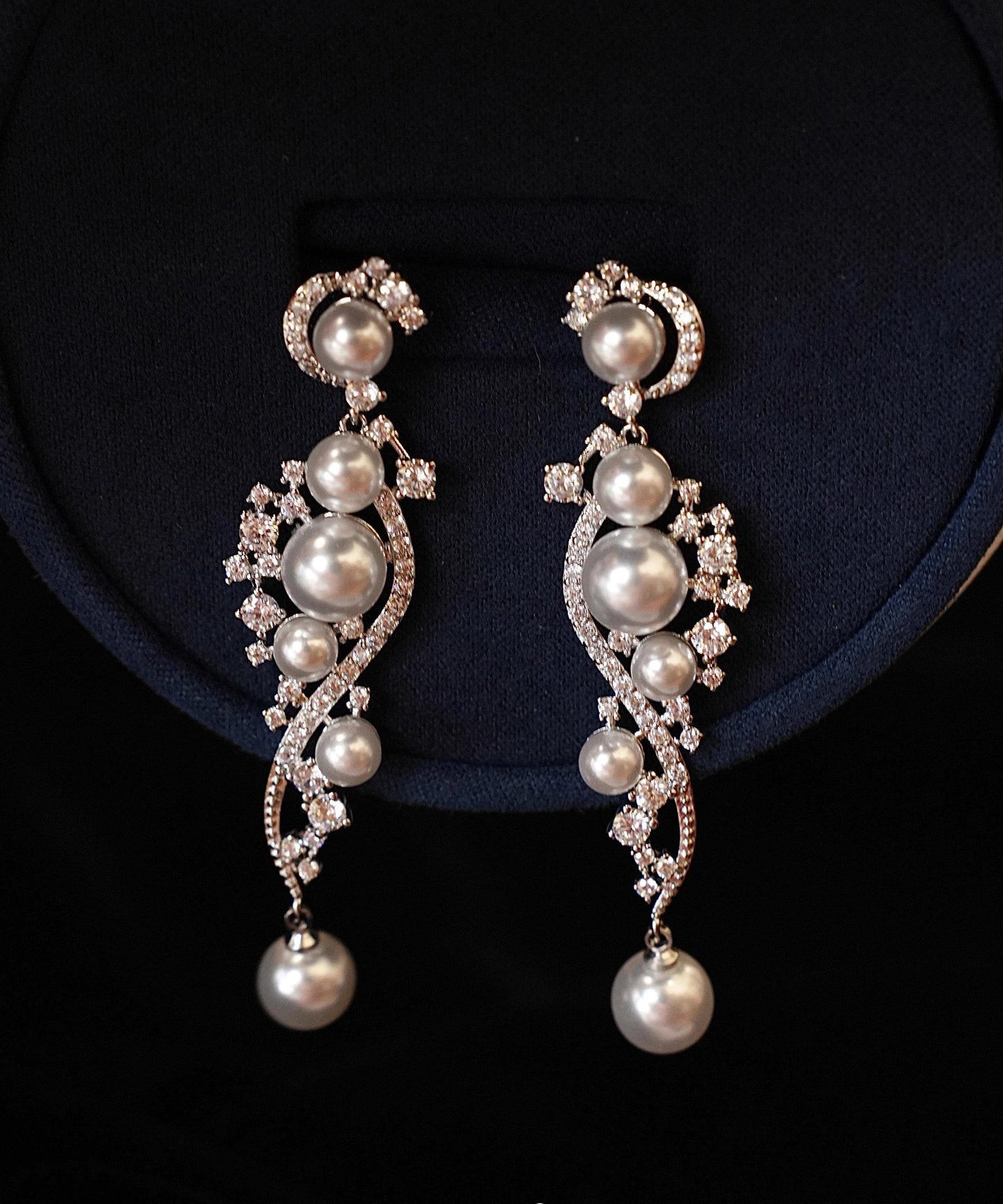 Zircon Pearl White Stergild Classy Drop Silver Earrings