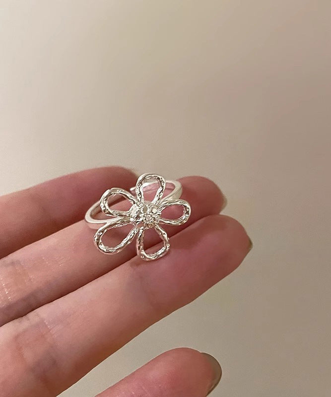 Set Out Hollow Floral Two Alloy Piece Gold Rings Elegant