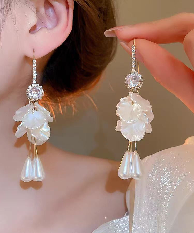 Elegant Tassel Drop White Copper Pearl Shell Acrylic Zircon