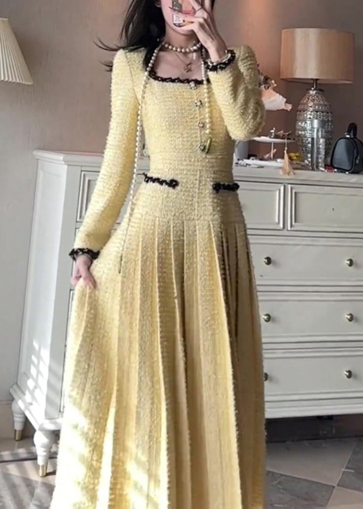 Elegant Yellow Square Collar Solid Pleated Dresses Fall WQ032