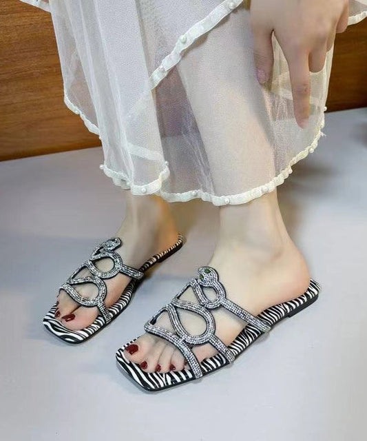 Modische, vielseitige Sandalen mit Peep-Toe und schwarzem Zirkonia, XC1016