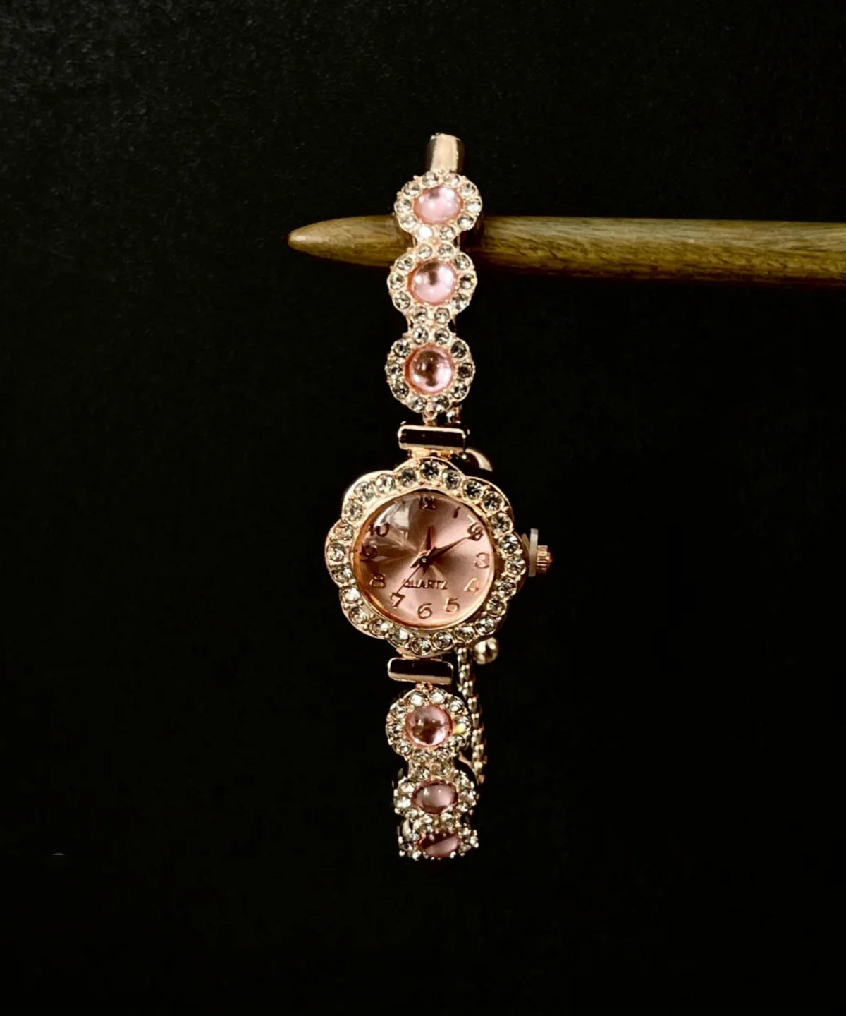 Gem Stone Pink Fine Crystal Alloy Watches Zircon Inlaid Sapphire