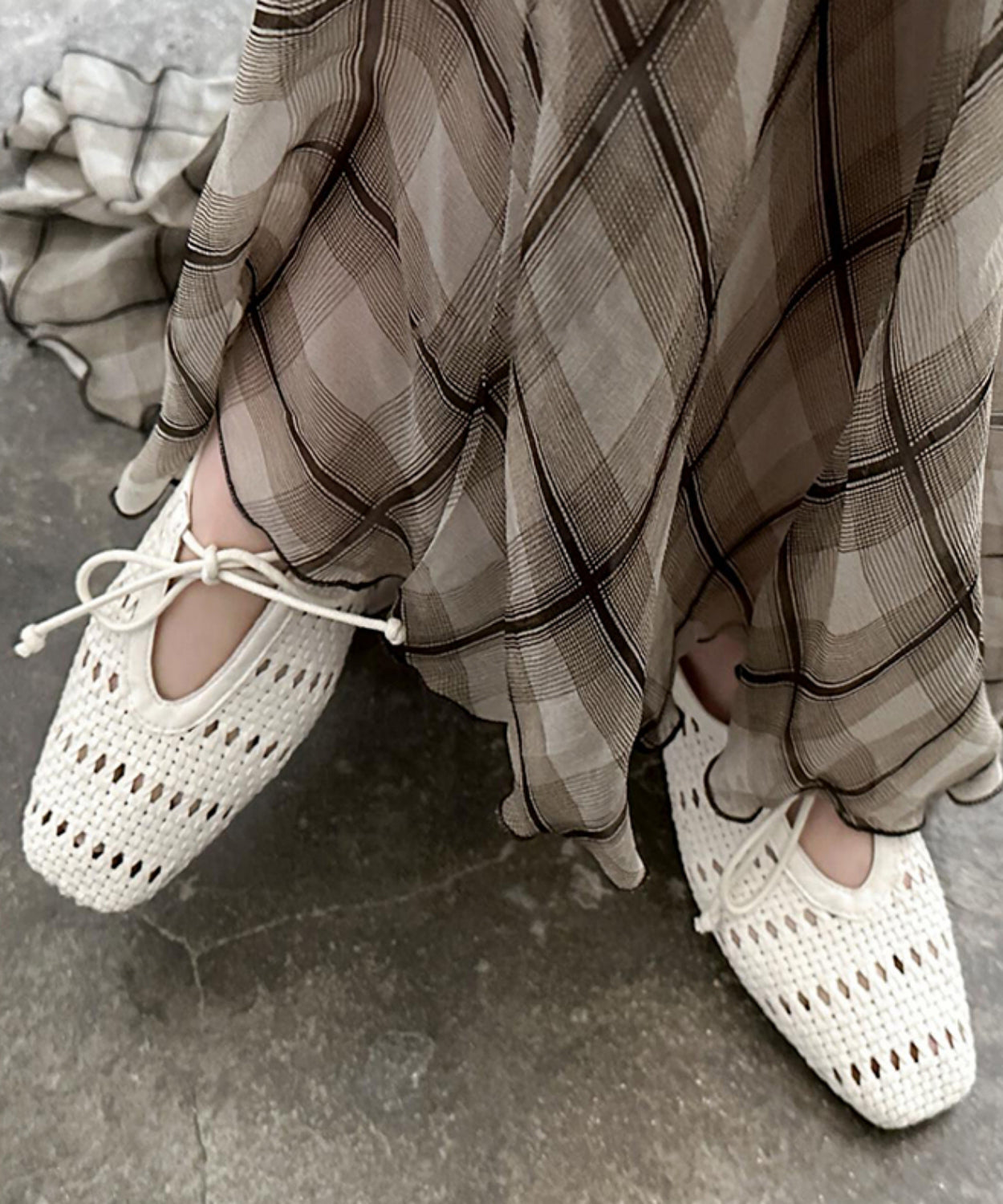 Out Hollow French Bow Beige Sheepskin Sandals Splicing