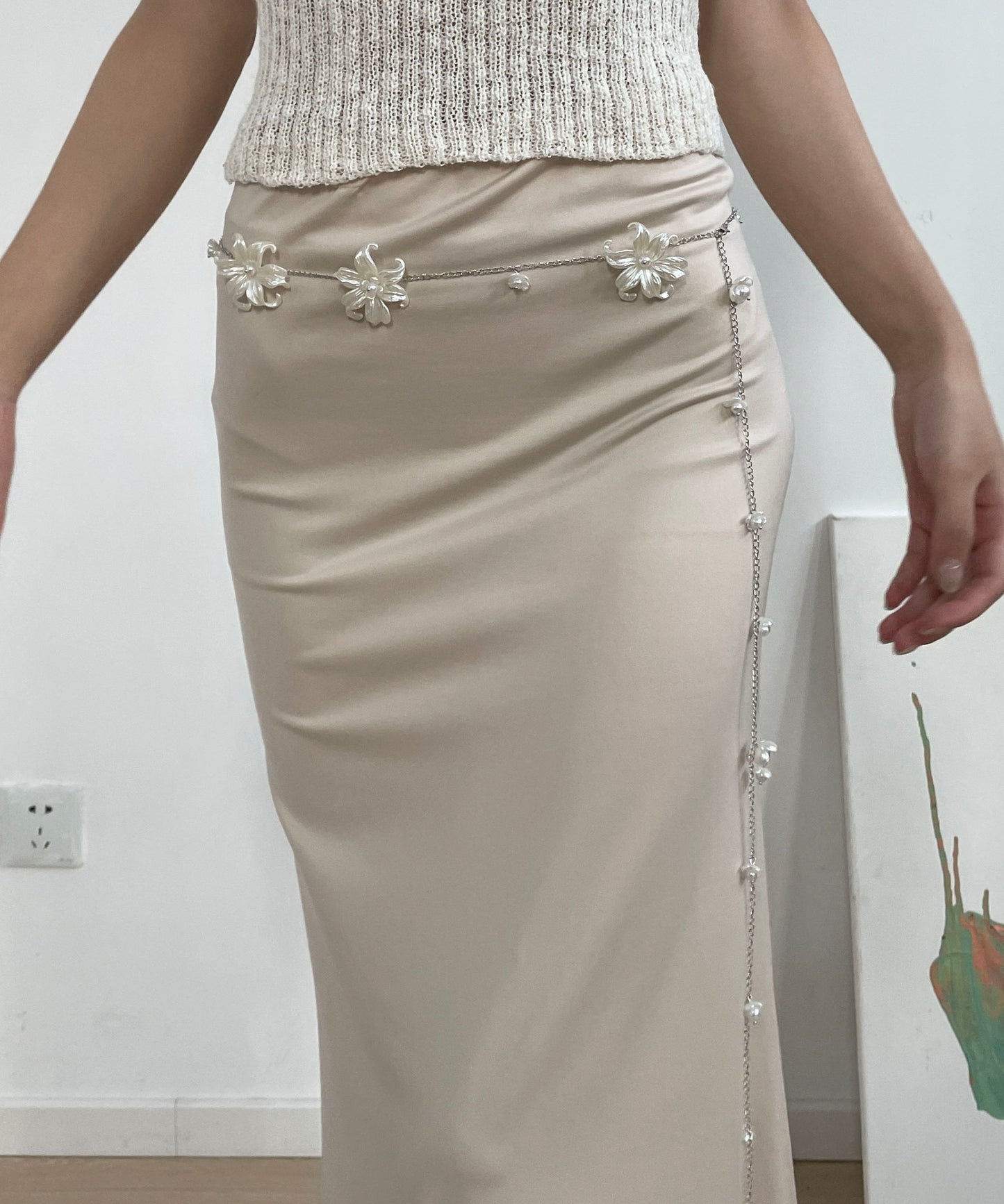 Body White Pearl Floral Alloy Chain French