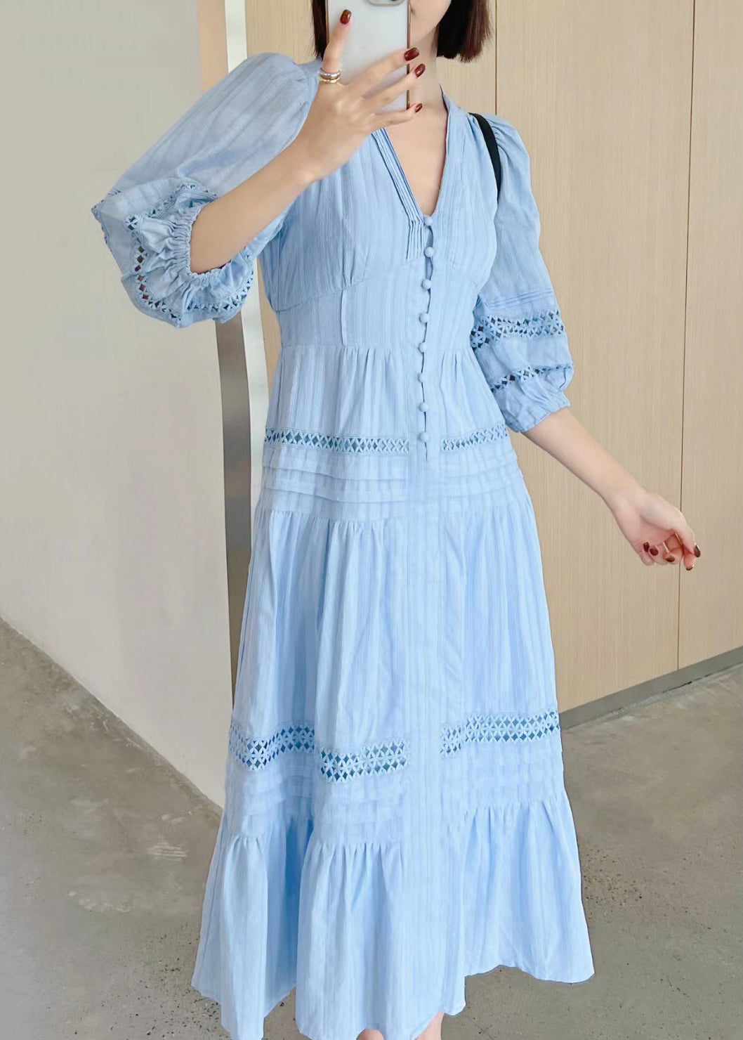 Hollow Bracelet V Cotton Out White Sleeve French Neck Dress