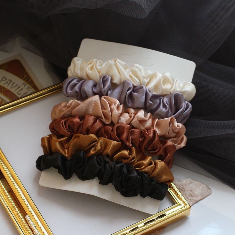 Silky 6: Set Scrunchies of