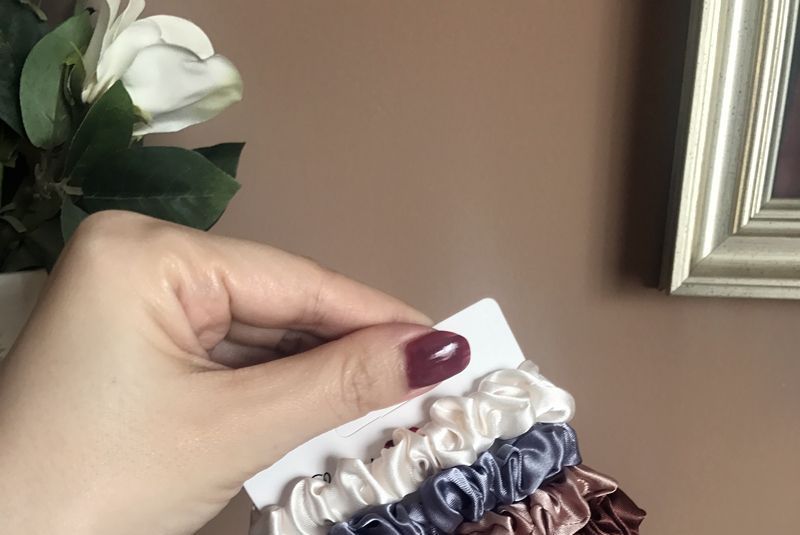 Silky 6: Set Scrunchies of