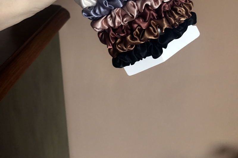 Silky 6: Set Scrunchies of