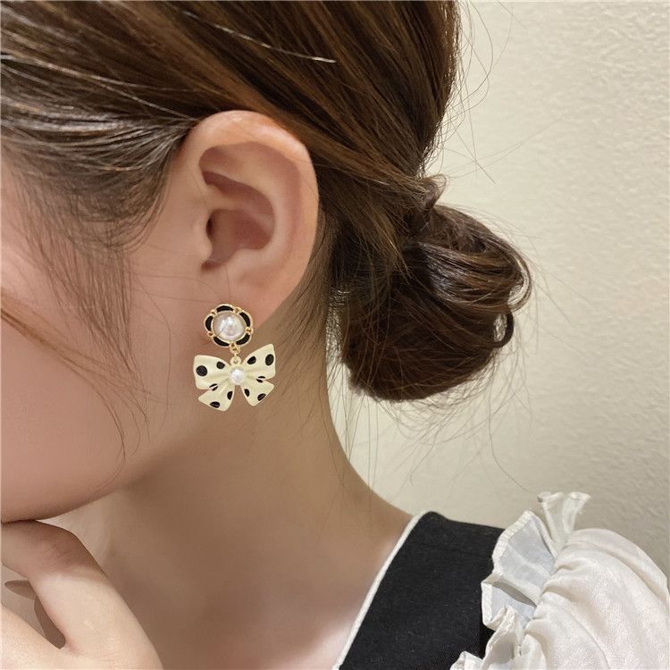 Bow Faux Pearl Dangle Earring