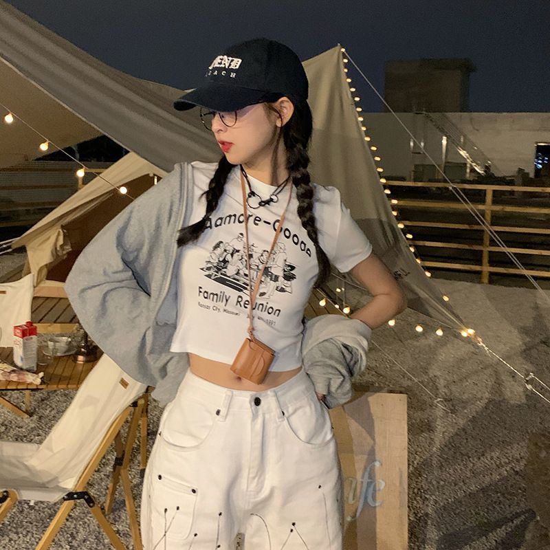 Short-Sleeve Cartoon T-Shirt Cropped Print