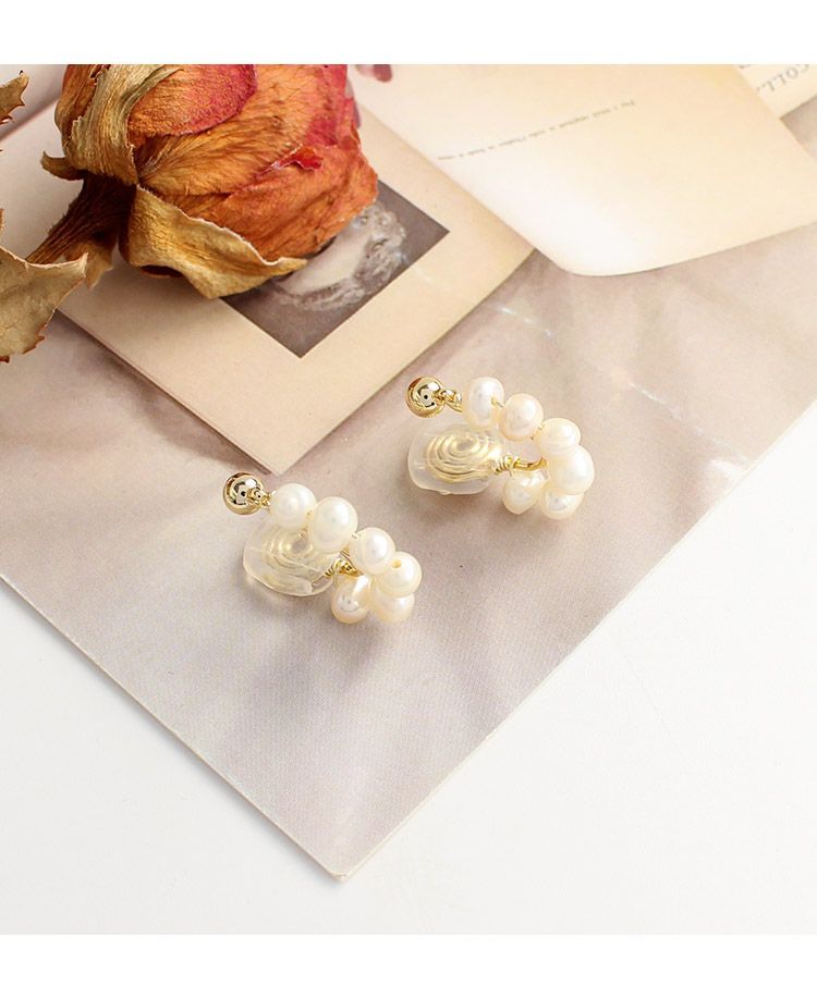 Earring Faux Pearl Drop / Clip-On