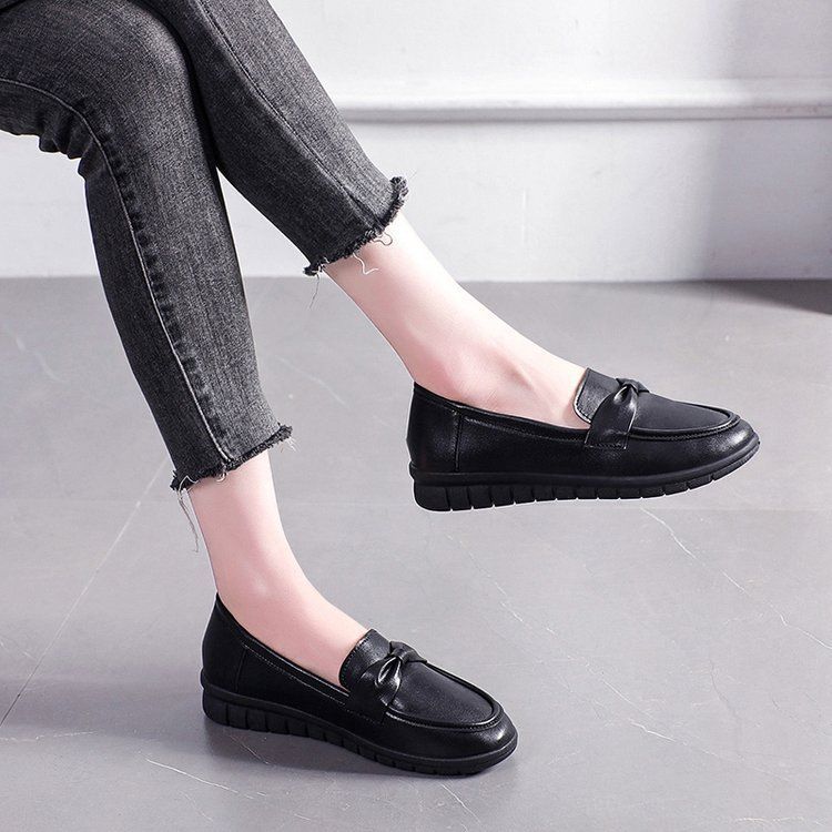 Bow Loafers