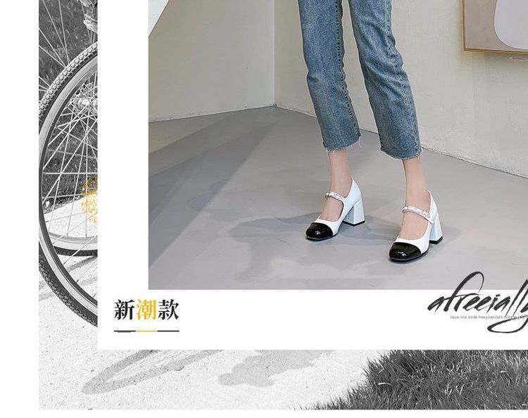 Escarpins Mary Jane à talon épais et bout rapporté avec fausses perles