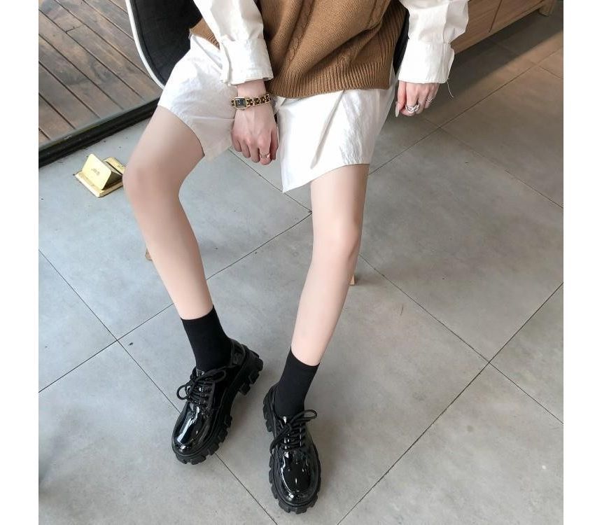 Lace-Up Platform Shoes Patent