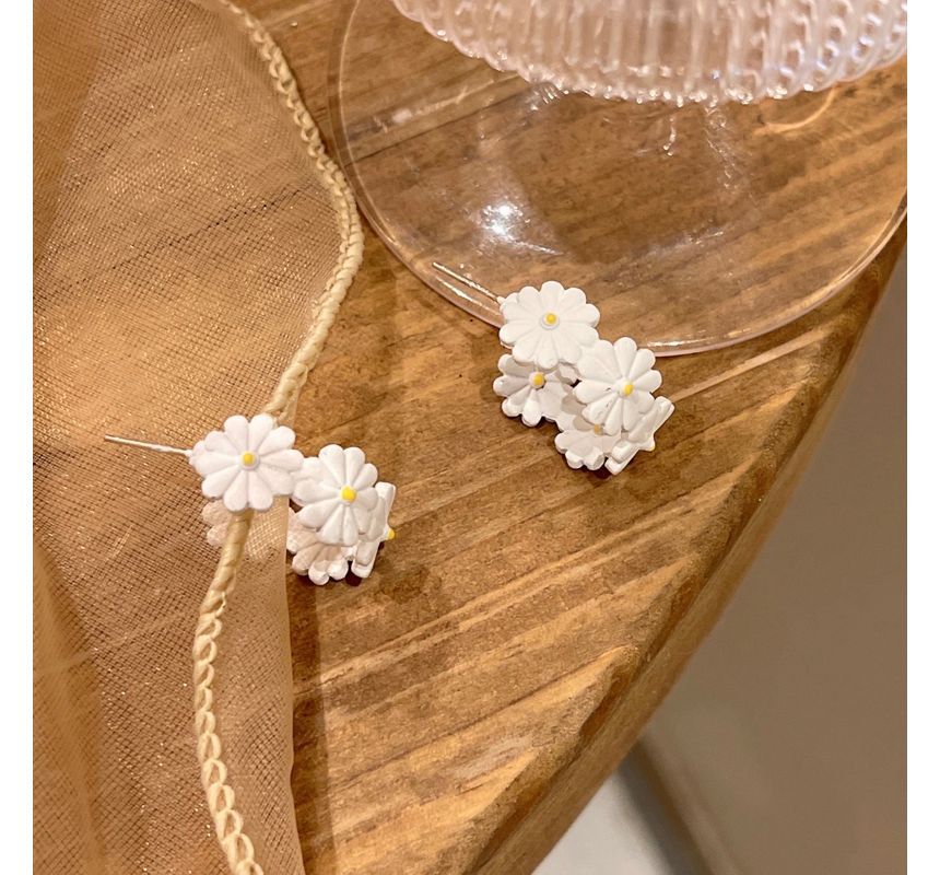 Hoop Flower Open Earring