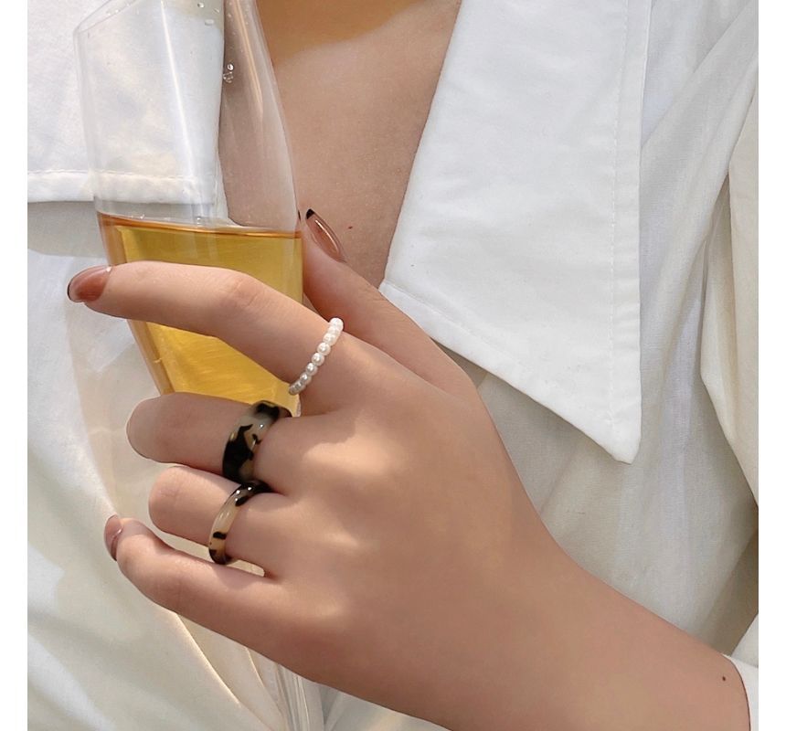 Pearl Resin Set + 3: Faux Of Ring