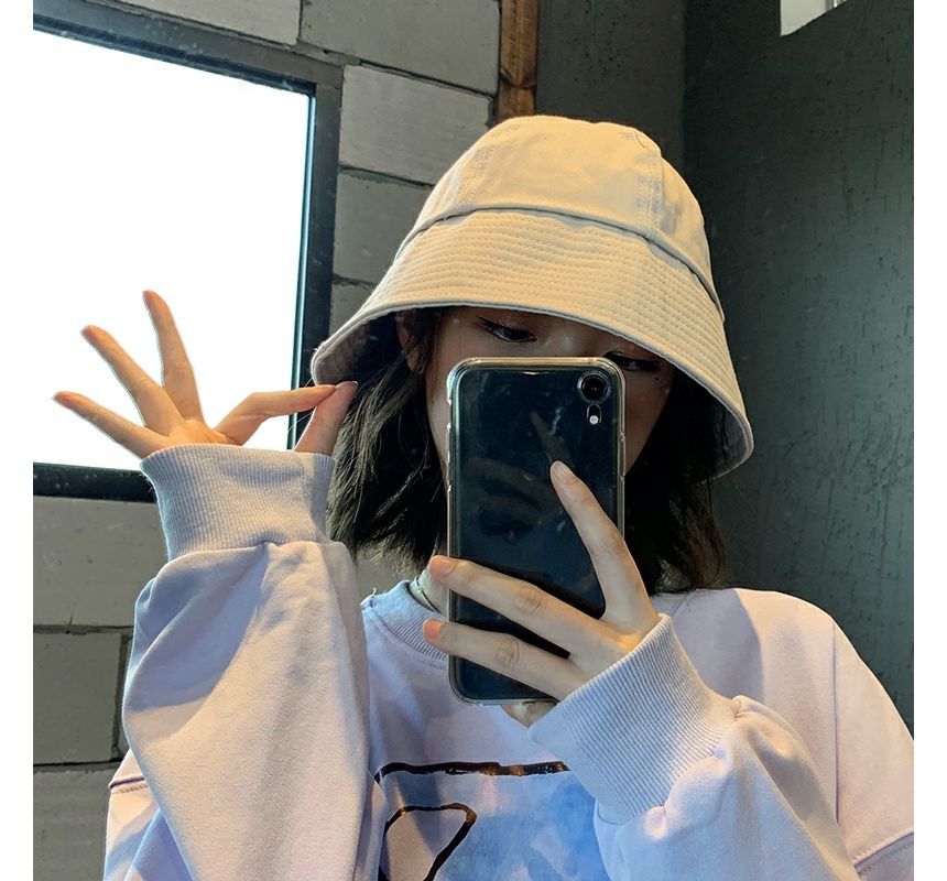 Plain Hat Bucket