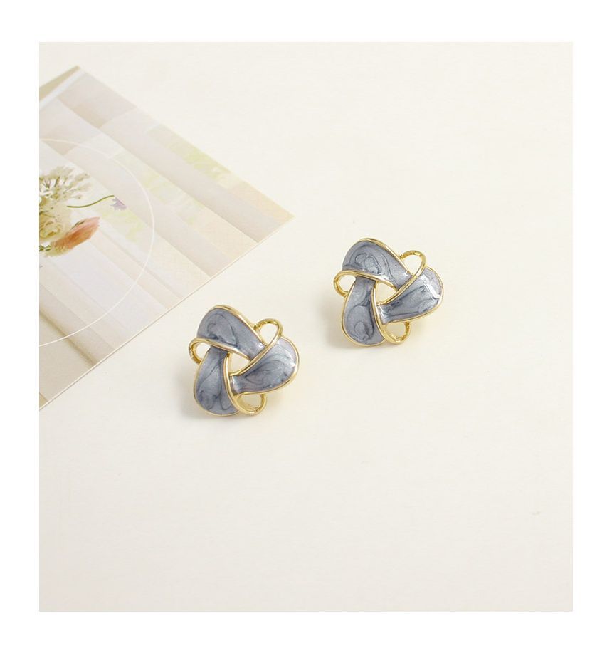 On Clip / Earring Ear Stud Triangle