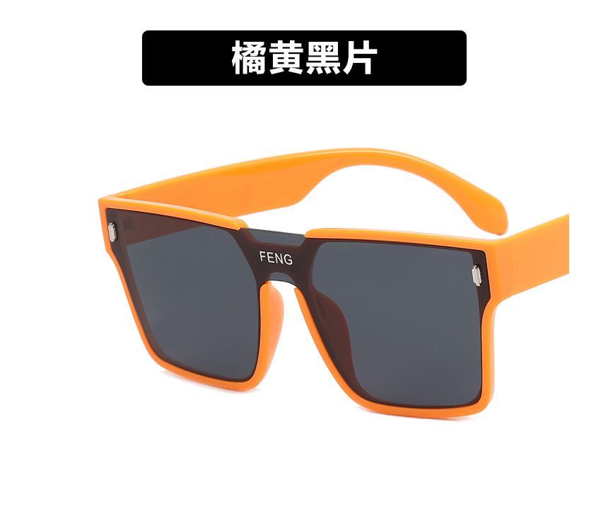 Retro Lettering Sunglasses