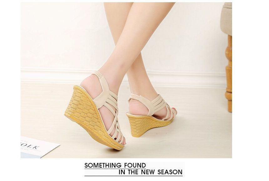 Sandals Wedge-Heel Strappy