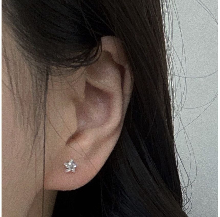 Rhinestone Stud Earring Star