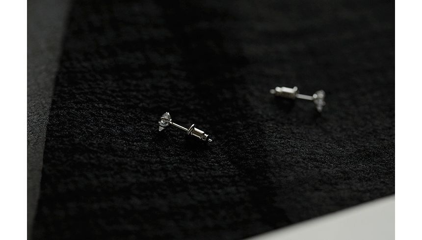 Rhinestone Stud Earring Star